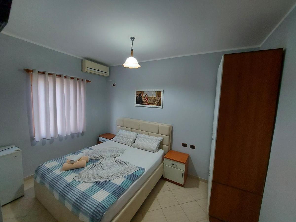 Eden Hotel Shëngjin Eksteriør billede